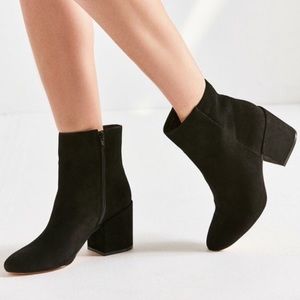 UO Margot Suede Boot